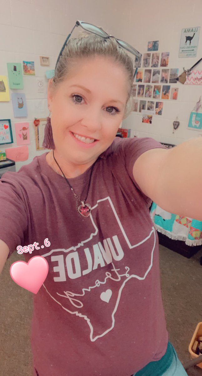 EdTechPrice's tweet photo. Our hearts and prayers are with the students, teachers, staff and families of @Uvalde_CISD as they head back to school today! #UnitedForUvalde #UnitedWeStand #PrayingForUvalde @HumbleISD_CBS @HumbleISD @HumbleISD_TE https://t.co/6WgAvcSSaU