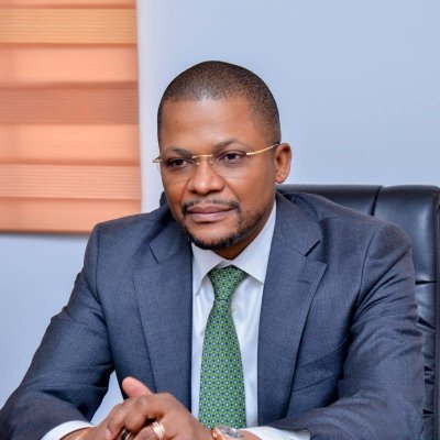 NDJOKU_19's tweet photo. Dans un pays Sérieux , où Il y'a Un gouvernement reponsable,  Mr @DidierBudimbu devrait depuis,  démissionner de son poste de Ministre ....
#Faute_Ya_Commencement.💔

@KimKimuntu @SYalaghuli @b_olcha https://t.co/cHcucoLSFB