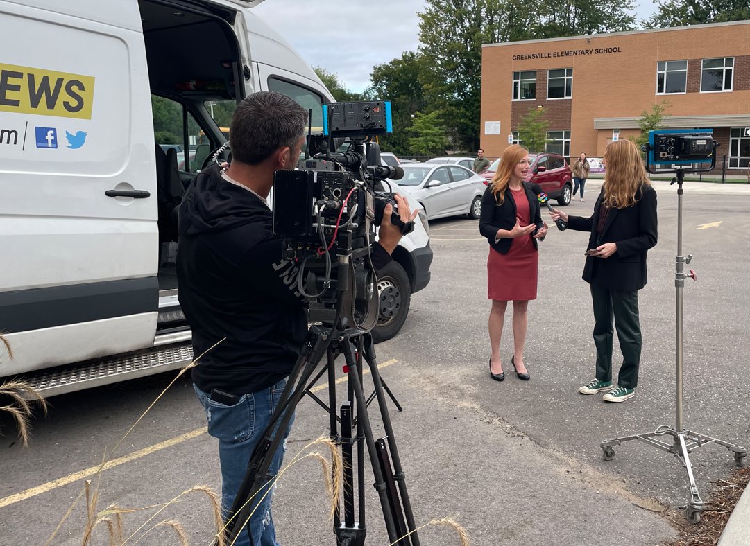 HWDSB's tweet photo. Much has changed this year on the health scene, but HWDSB remains a mask-friendly board and daily screening is recommended, Board Chair Dawn Danko tells @CHCHNews on #firstdayHWDSB https://t.co/InAoTmfsKV