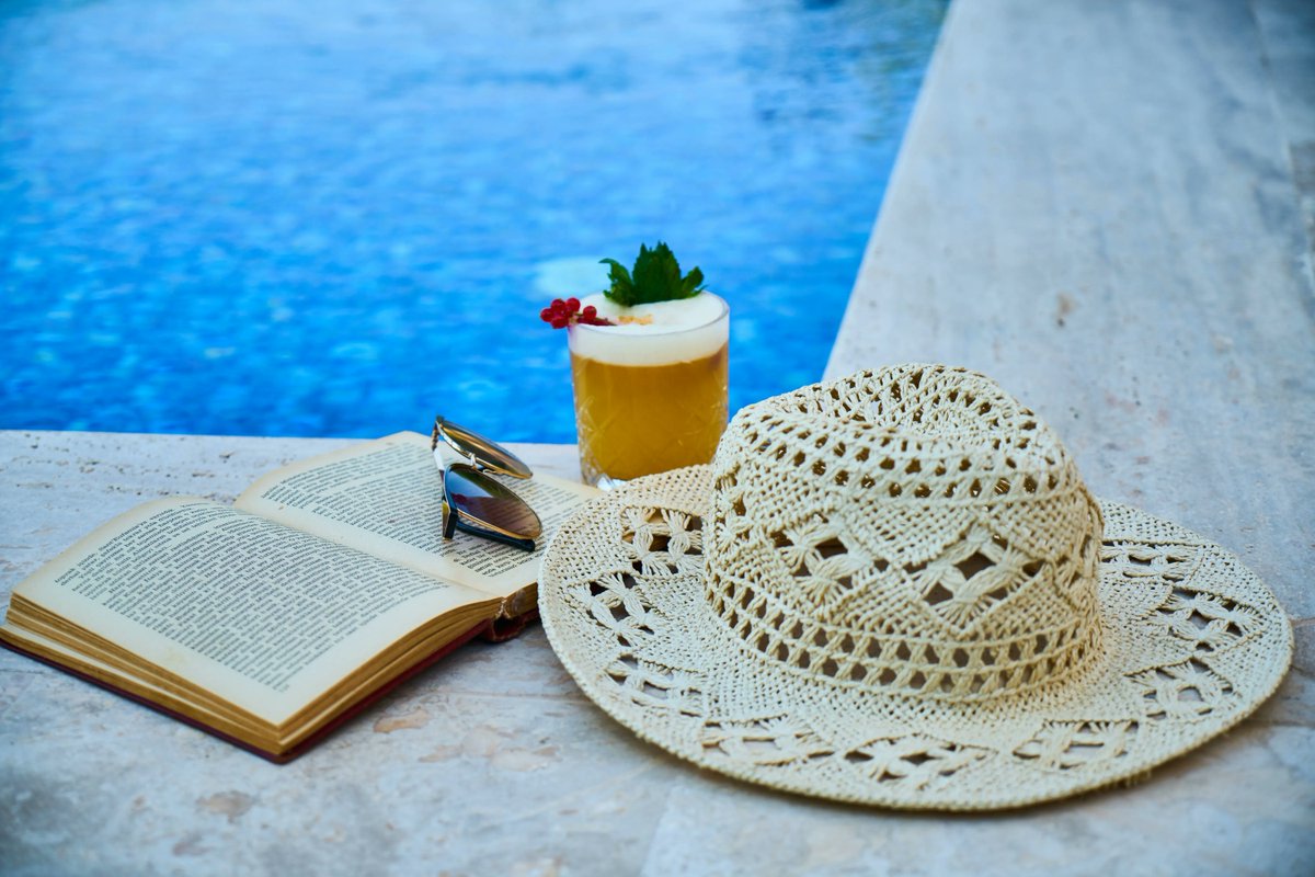 wrightfieldpool's tweet photo. Why not spend National Read a Book Day by your favourite pool! #leisurecentrepools  #readingbooks  #hotelpools #spadays #holidays https://t.co/GNPeZx7zUX