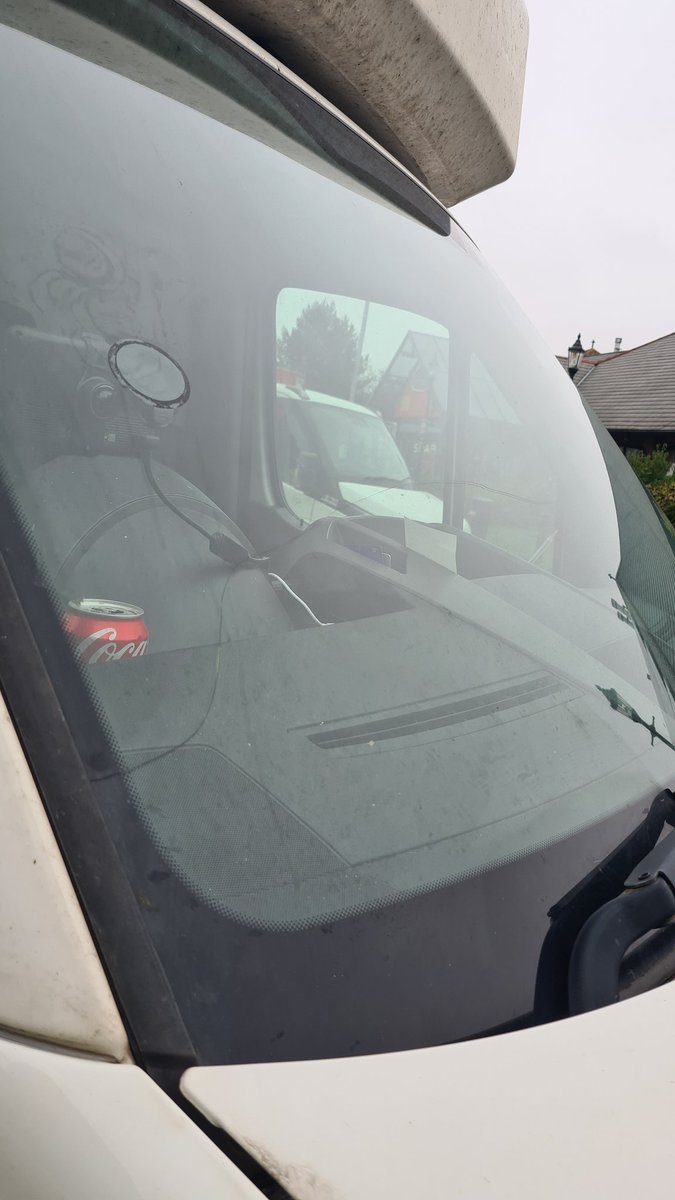 DerbyshireRPU's tweet photo. #OpTramline at Tibshelf services today

The fella driving this took a wrong turn into our #CheckSite with a #MassiveCrack in his windscreen

@DVSAEnforcement issue prohibition with exemption to return to the yard to get it replaced and a #TOR from us

#VehicleSafety #NoExcuses https://t.co/a6orSRs1ft
