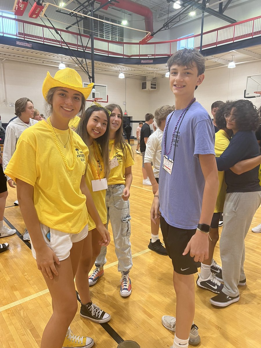 MsLanzon's tweet photo. Good morning, FHS!!! We’re so excited to be back. We 🫶🏼 our upperclassmen mentors who spent their morning getting  to know our incoming freshmen and getting everyone READY FOR AN AMAZING SCHOOL YEAR!!! 💛💗💚💜 https://t.co/noh2PWHOV8