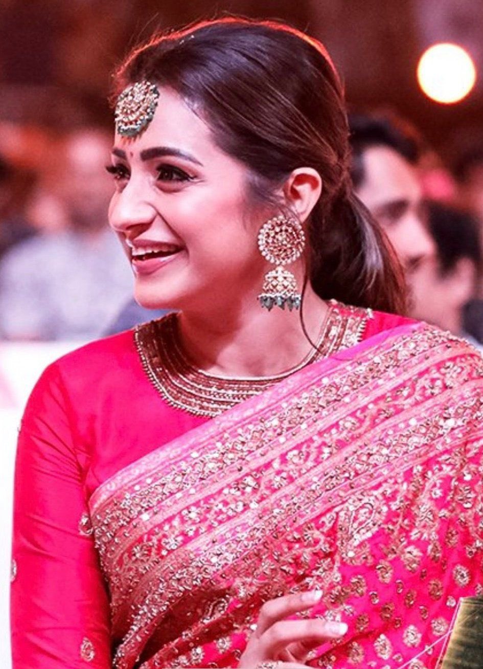 Fb-uEm5acAIgwjB?format=jpg&name=large