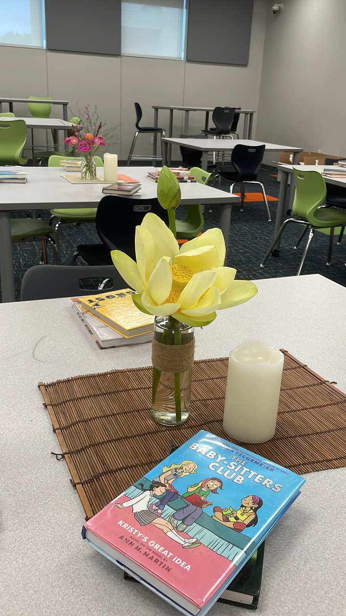 johnwarnermedia's tweet photo. All ready for our book cafe! https://t.co/Ki52SBDXM8