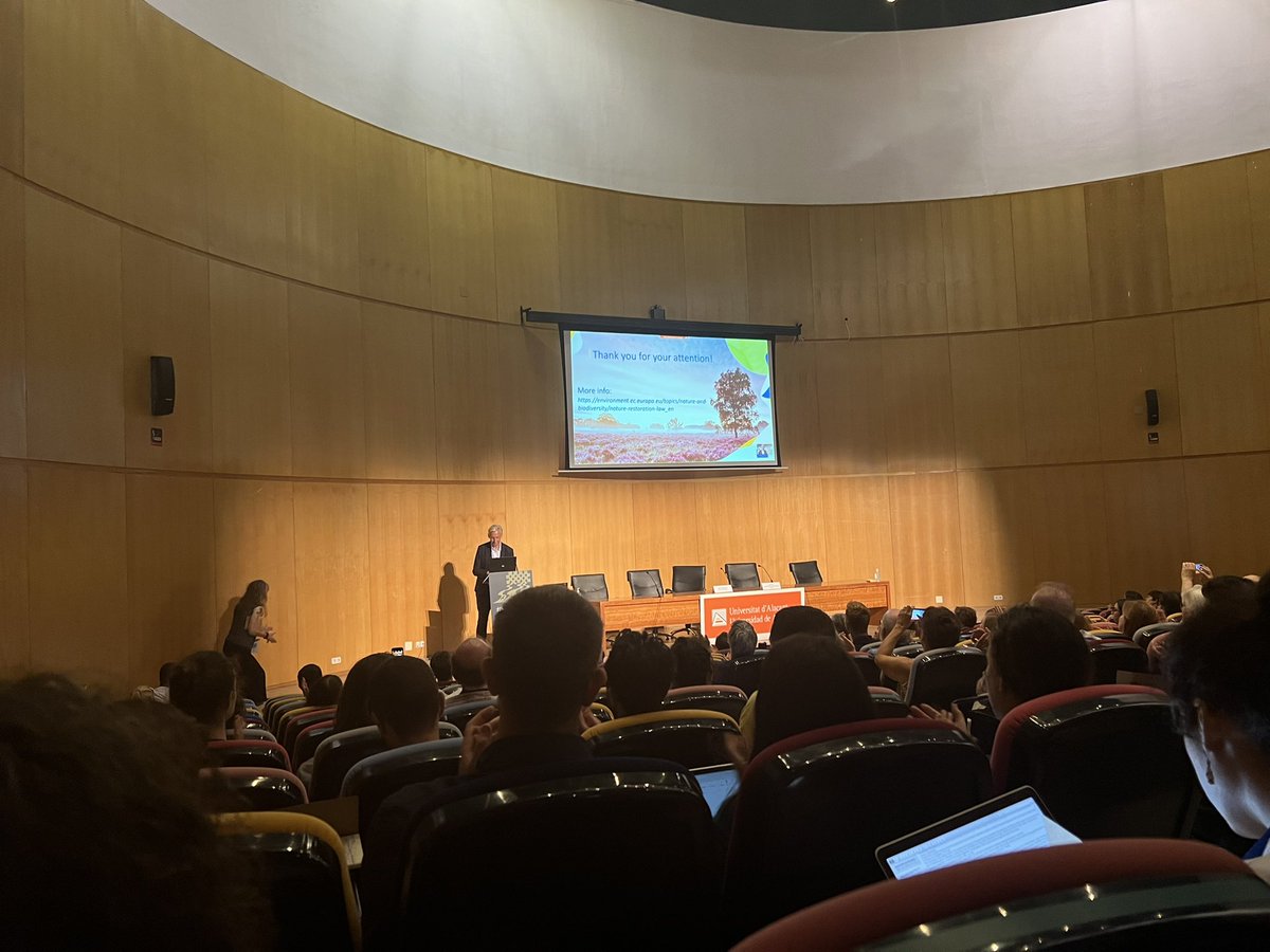 eshelman_s's tweet photo. Starting off #SERE2022 right with a welcome party 🎉 🇪🇸💃🏻 looking out over the Alicante port ⛵️🚤 and a morning filled with #rewilding talks 🐴 Particularly interested to hear about the newly initiated #RewildingSpain which has joined the @RewildingEurope network https://t.co/5DW7FMWV0c
