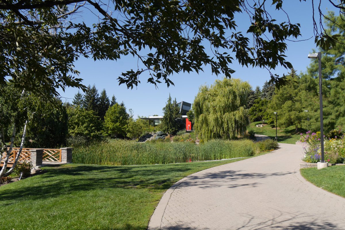 HumberArb's tweet photo. Welcome to new and returning Humber College students!
If you're on North Campus, don't forget that you have 100 hectares of gardens and greenspace as your backyard; the Arb is a perfect spot to take a stroll and de-stress between classes. 
#HumberCollege #HumberLife #WeAreHumber https://t.co/4kmHO2WeHQ