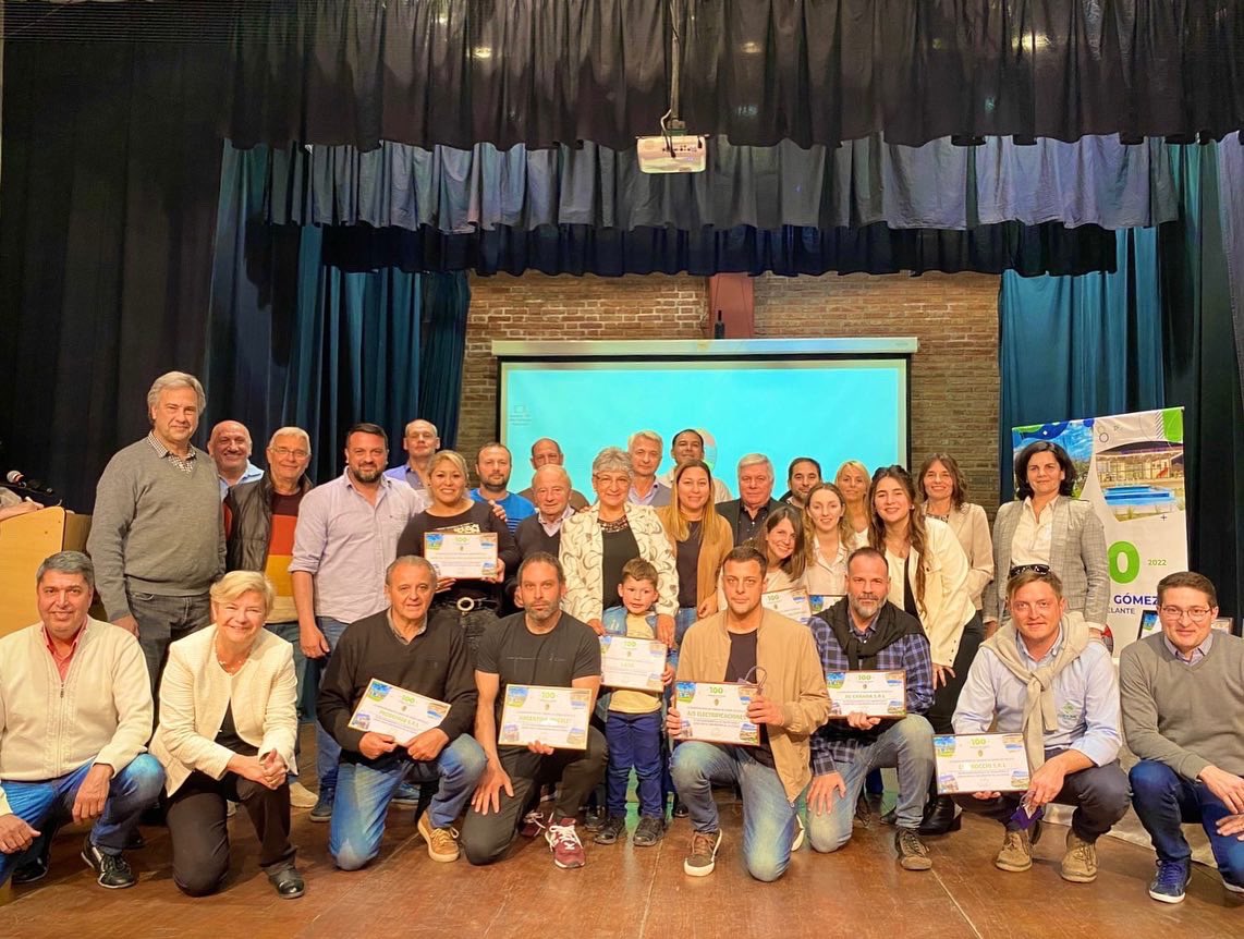 💯En el marco de las actividades en el camino al centenario de la declaratoria de ciudad y Día de la Industria, reconocimos a setenta empresas de la ciudad, que funcionan en el Parque Industrial I, II y ejido urbano, destacando la trayectoria y labor por el crecimiento de Cañada.