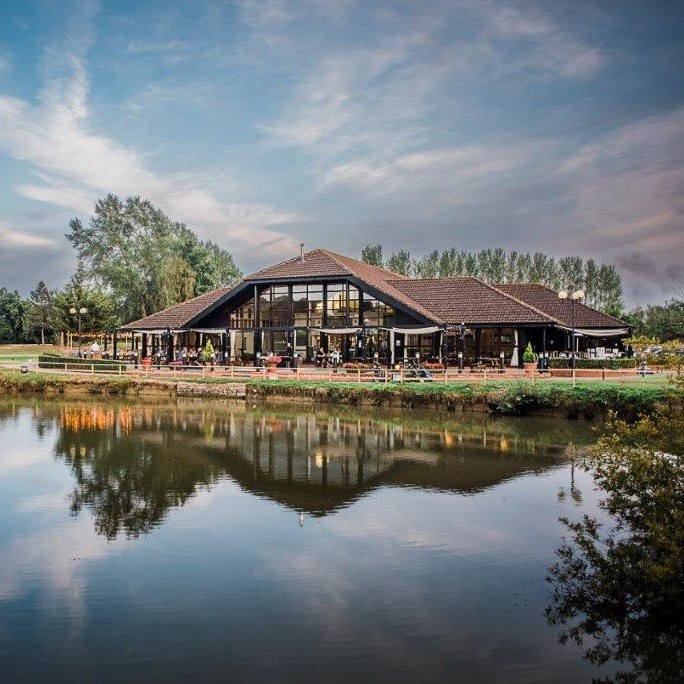 Lovely image of our club house over looking the lake.

Amazing work from Mark Gray

#wedding #golfbreak #golfhotel #golfkent #kentgolf #golfholiday #wealdofkent #kenthotel
