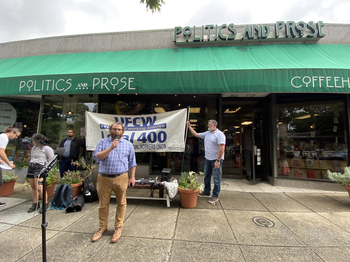 amanduhgomez's tweet photo. News: The Politics and Prose union voted in favor of a first contract this morning that guarantees wage increases for nearly all 50 workers. The deal was negotiated in under a year, which is less time than most contracts take. https://t.co/OdKOdWGMM4