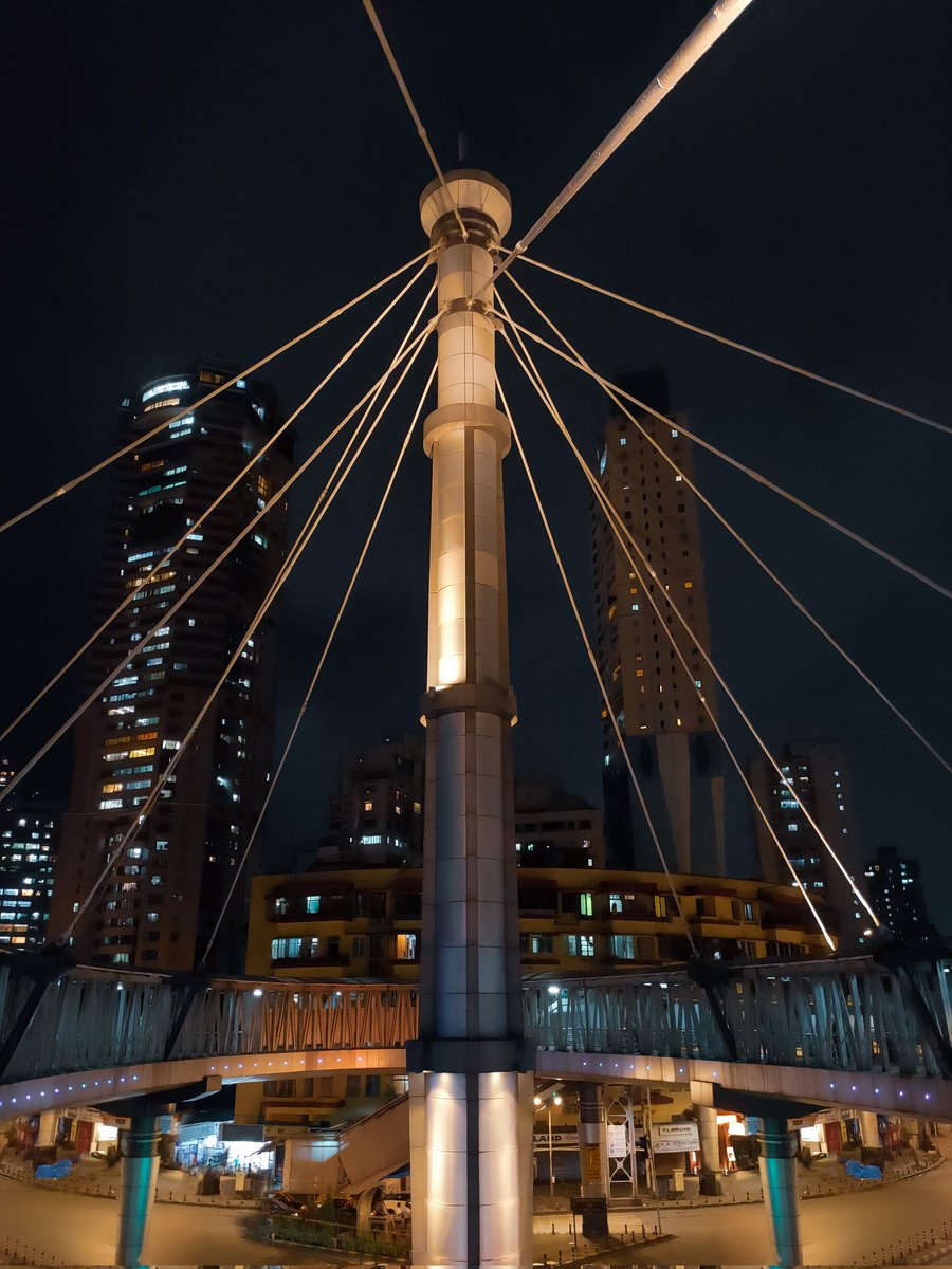 ankitgondalia's tweet photo. Sharing a few night shots shot with the @OPPO Reno8 Pro 5G! 🌃

#OPPOAmbassadors #OPPOReno8Series #NightInspired https://t.co/uxozxS1Dw0