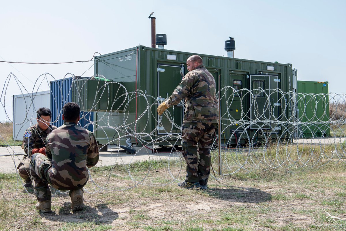Armée de l'Air et de l'Espace tweet media