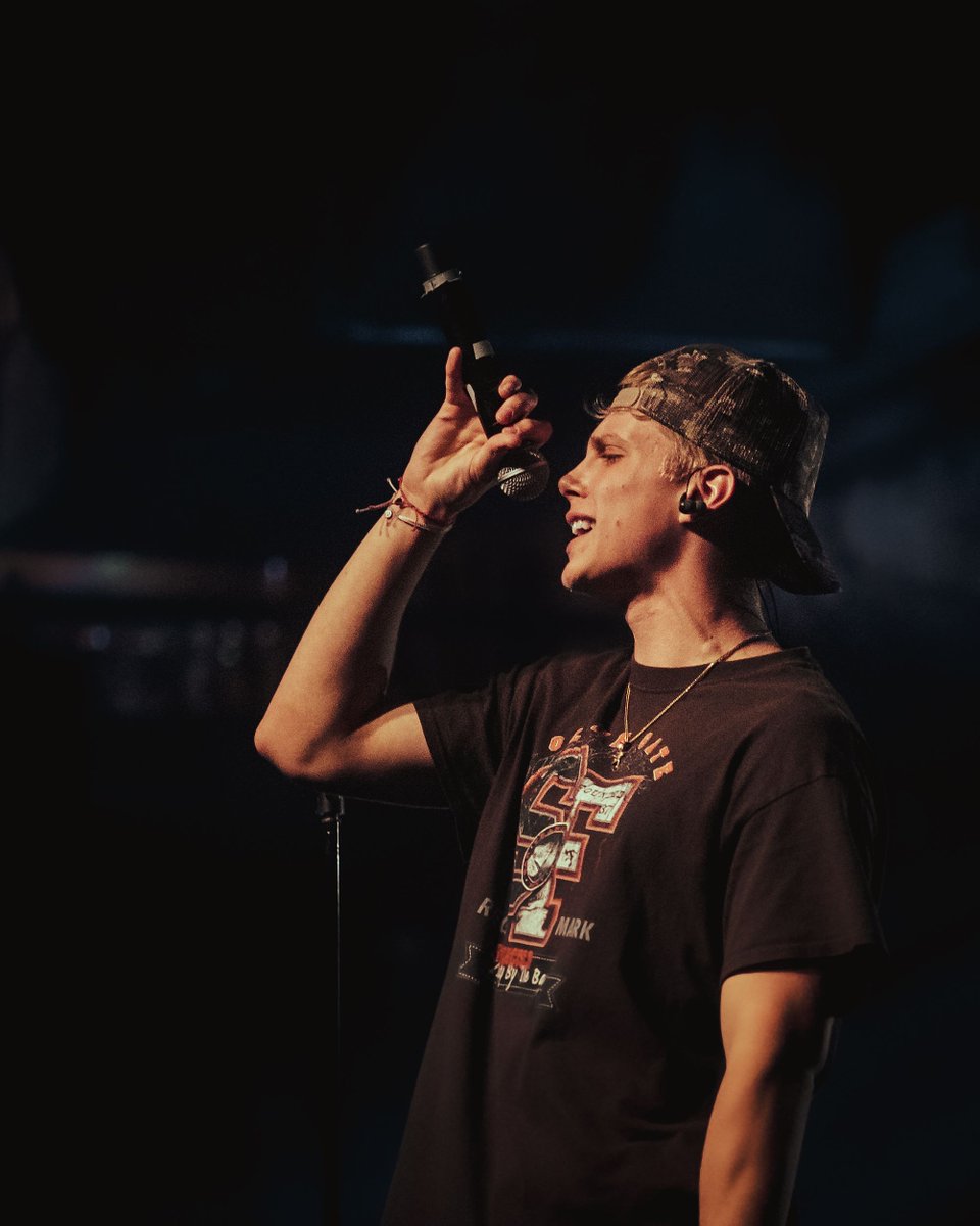 Fast-rising Seattle-based hip-hop artist <a href="/charonnafriday/">charlieonnafriday</a> will perform in the Maintenance Shop on Thursday, September 22.
Tickets available now: tickets.midwestix.com/event/charlieo…