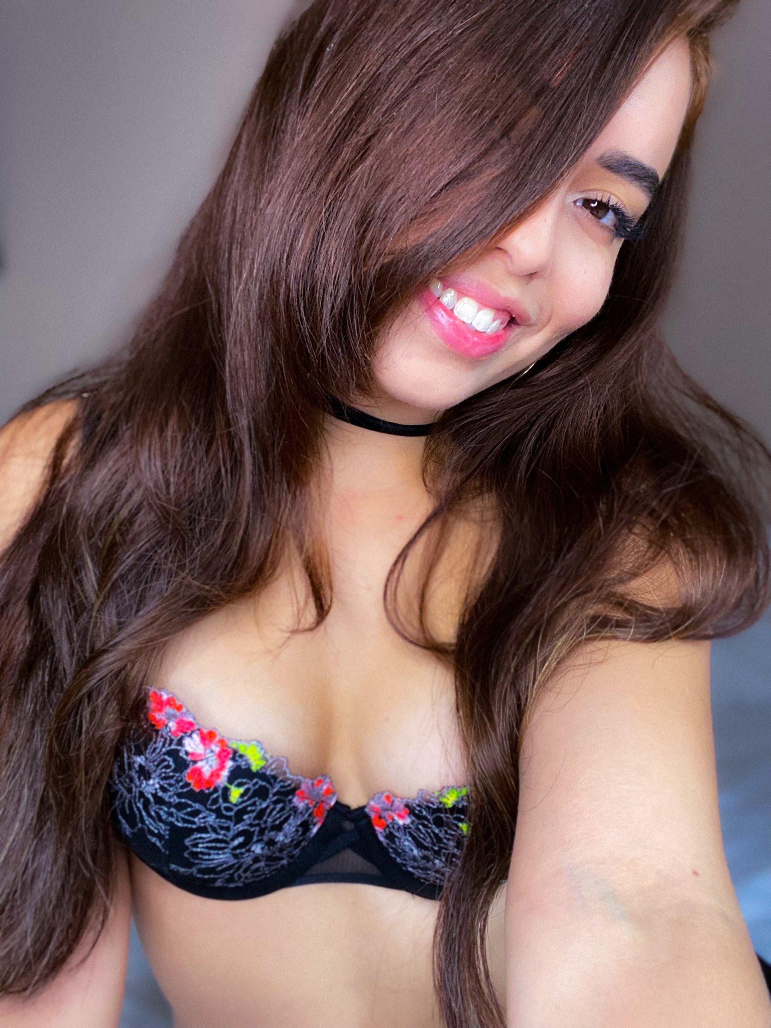 Lady Luna 🌙 on Twitter: "I’m live on CB now! 💦 https://t.co/Kukxv2XcfB