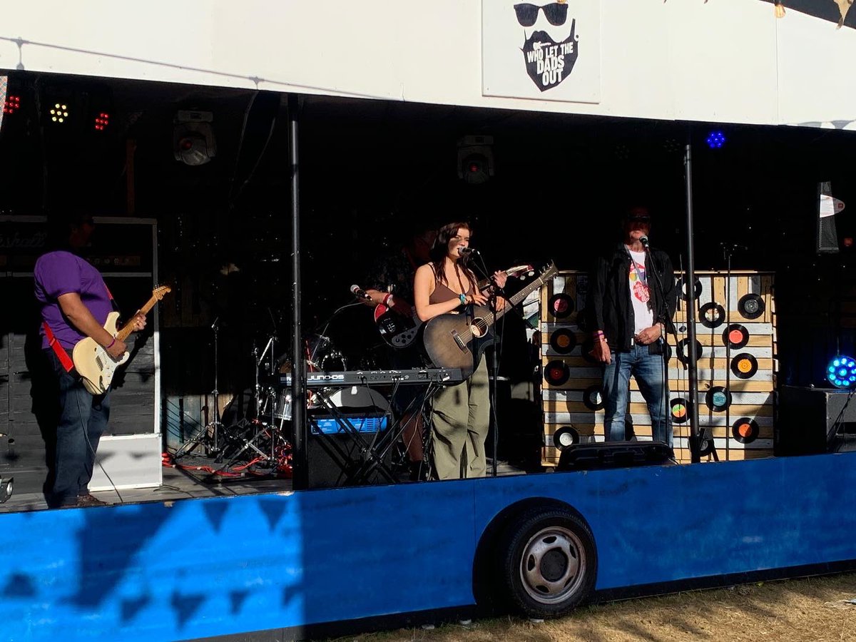 wltdoirl's tweet photo. @MuireannMusic on stage now #wltgo @EPfestival @TrailerParkEP https://t.co/xtpTm3hrq6