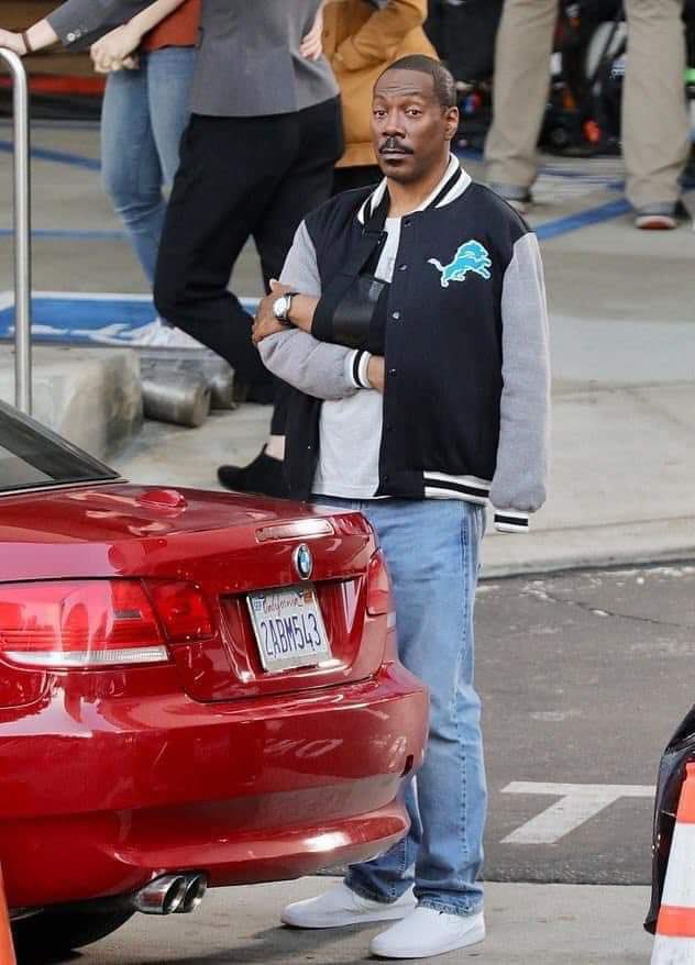Axel Foley is back and with an updated <a href="/Lions/">Detroit Lions</a> jacket. #BeverlyHillsCop4 #OnePride