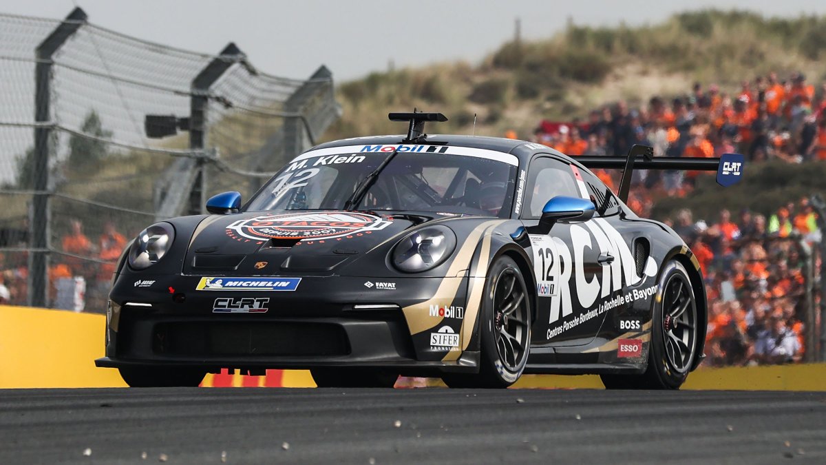 PorscheSupercup's tweet photo. #PorscheMobil1Supercup – Here’s the final result of #Porsche #Supercup round 7 at #Zandvoort with @MarvinKlein21 (#CLRT #911GT3CUP no. 12) winning from @DylanPereiraLu (BWT @LechnerRacing no. 5)
#911GT3Cup @PorscheRaces #F1 #DutchGP https://t.co/XdybxCWN6q