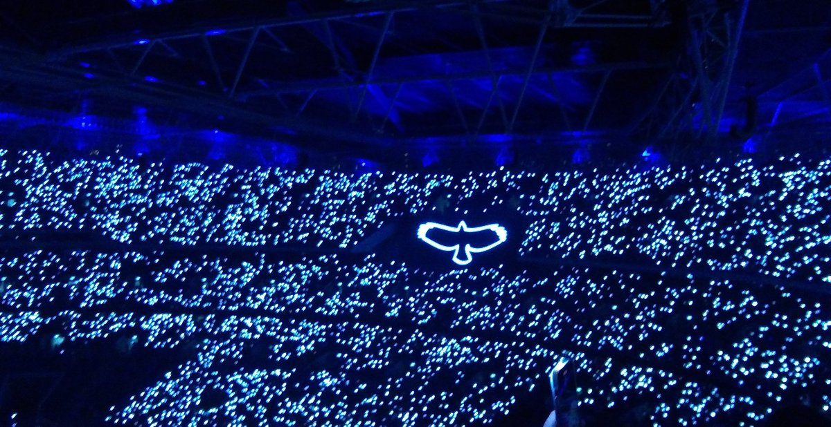 coachchriso's tweet photo. I had the privilege to be one of 80,000 celebrating the life of Taylor Hawkins at Wembley last night. Thank you @foofighters, your wonderful guests, and the Hawkins family for allowing us the opportunity to farewell Taylor in such spectacular fashion.
#taylorhawkinstribute https://t.co/fz7Mvq5nvO