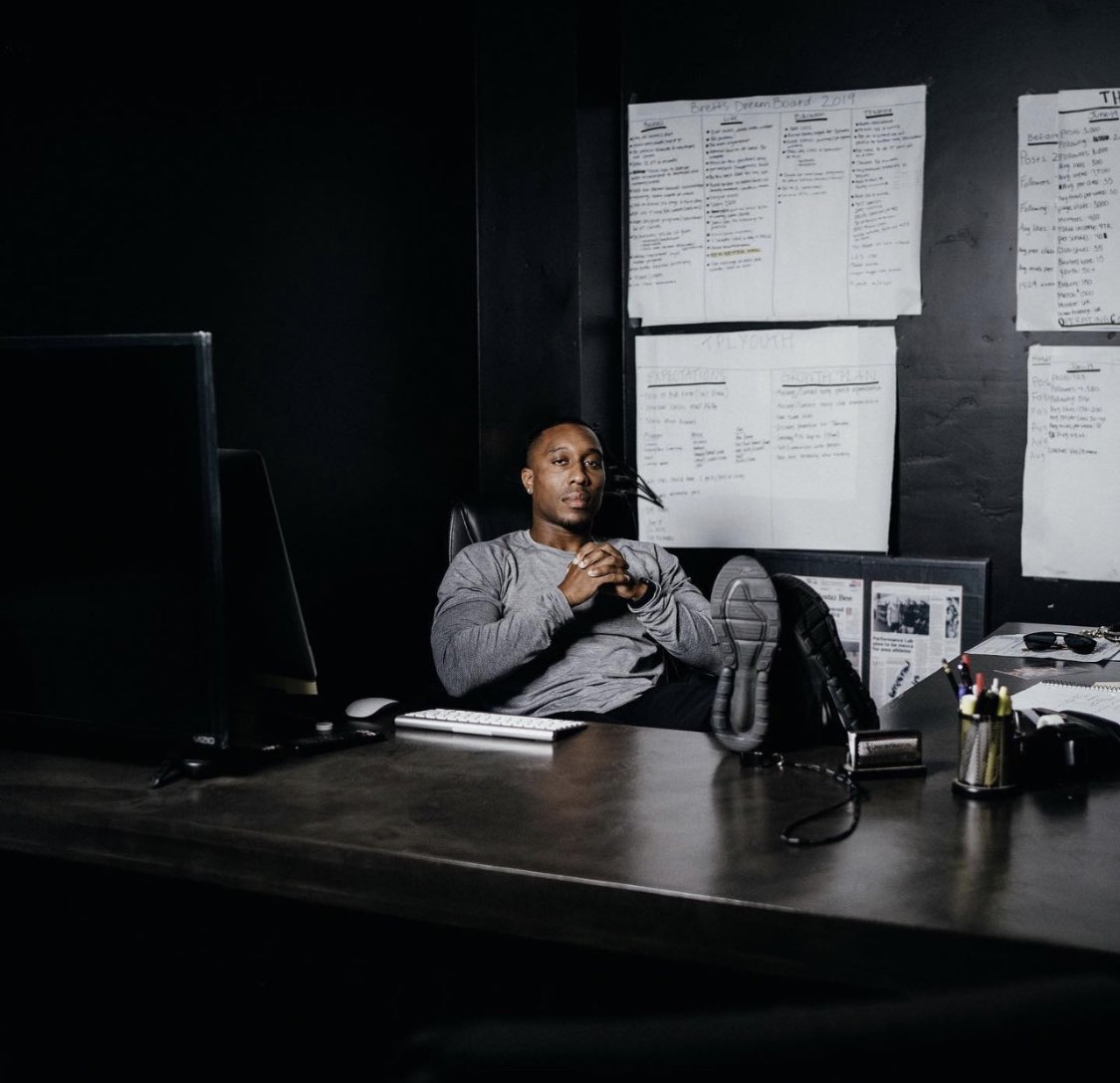 i_am_bretttt's tweet photo. The speed of the boss is the speed of the team.
So... if you gonna be the boss, you gotta set the pace, my guy!
#tplfam https://t.co/NFx7Dx9DnS