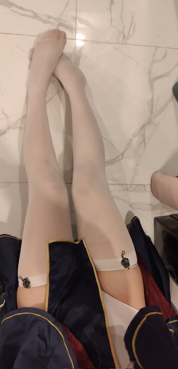 HaCatsoul's tweet photo. 现在是真的肥肥了。不过修女服好看捏
#女装 #伪娘cos https://t.co/kF92j6tJxu