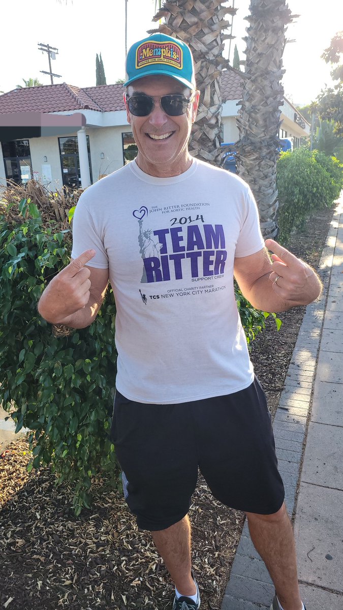 JessaRitter's tweet photo. @JohnRitterFdn Thx Patrick Warburton @paddywarbucks for showing support #TeamRitter (New shirt will arrive at some point) 😂 @AmyYasbeck4real
(no relation, just happen to have same name) I care about this foundation & it's serious health problem! Learn about it, get ♥ checked! https://t.co/xwL8u5zMJ2