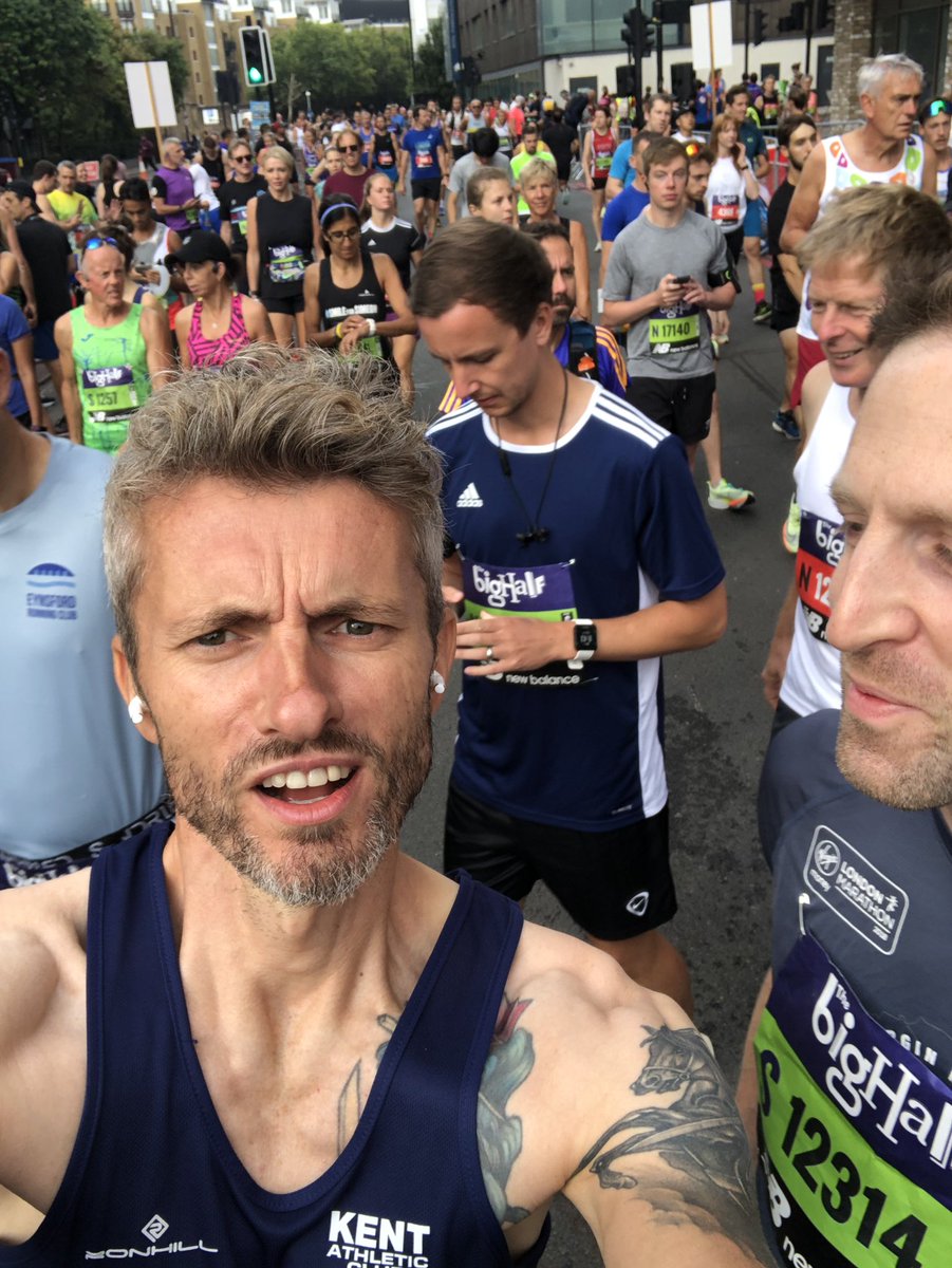 theLeeSide tweet media