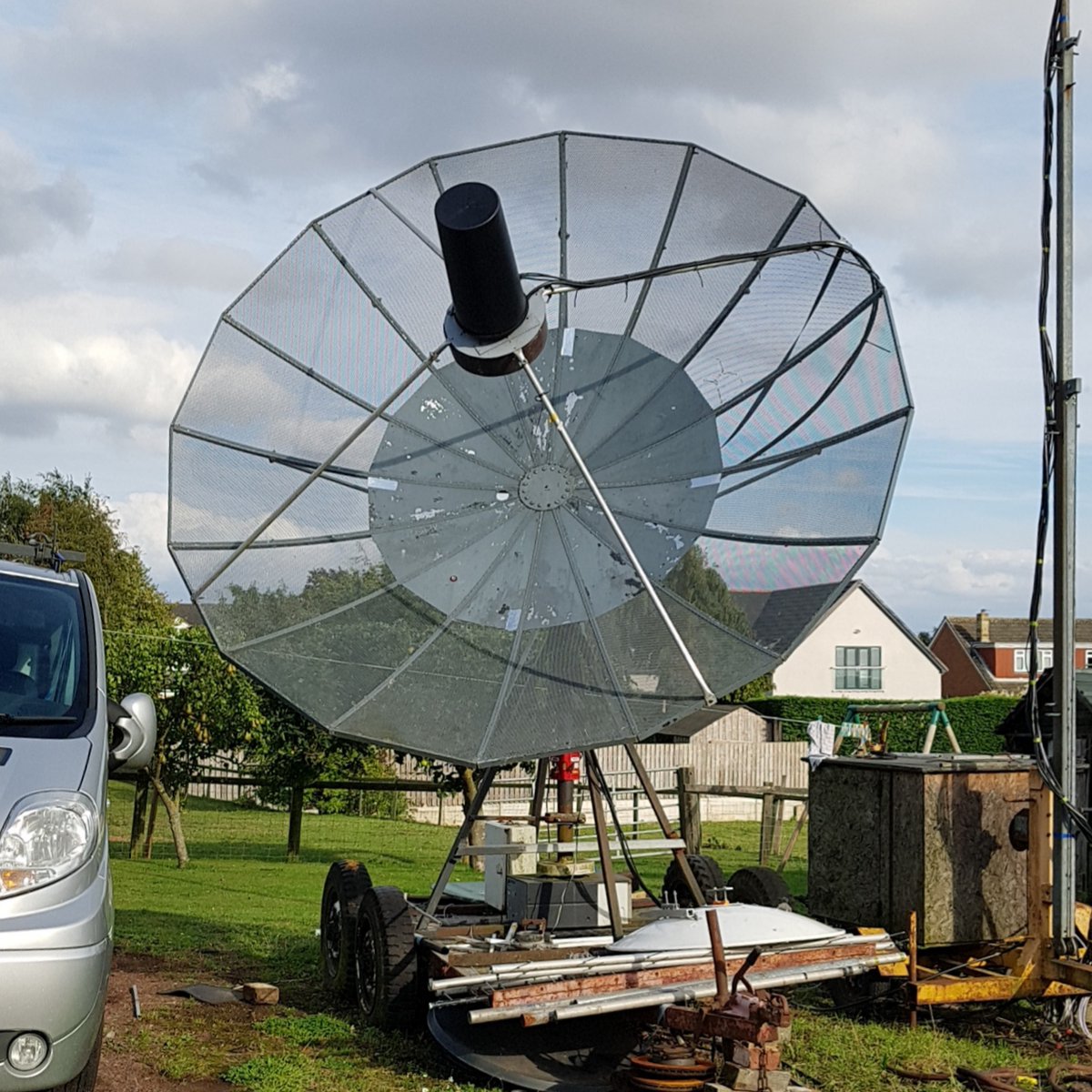 M0DTS's tweet photo. I'm using my big dish antenna (3m across) to successfully detect Pulsar B0329+54 on 1.28GHz.
The plot shows the pulses detected at a very precise rotation time of 0.71446602 seconds.
I have managed to detect pulsars before but this is a much better result for 1.28GHz😁
#pulsar https://t.co/bGPZcI8Suq