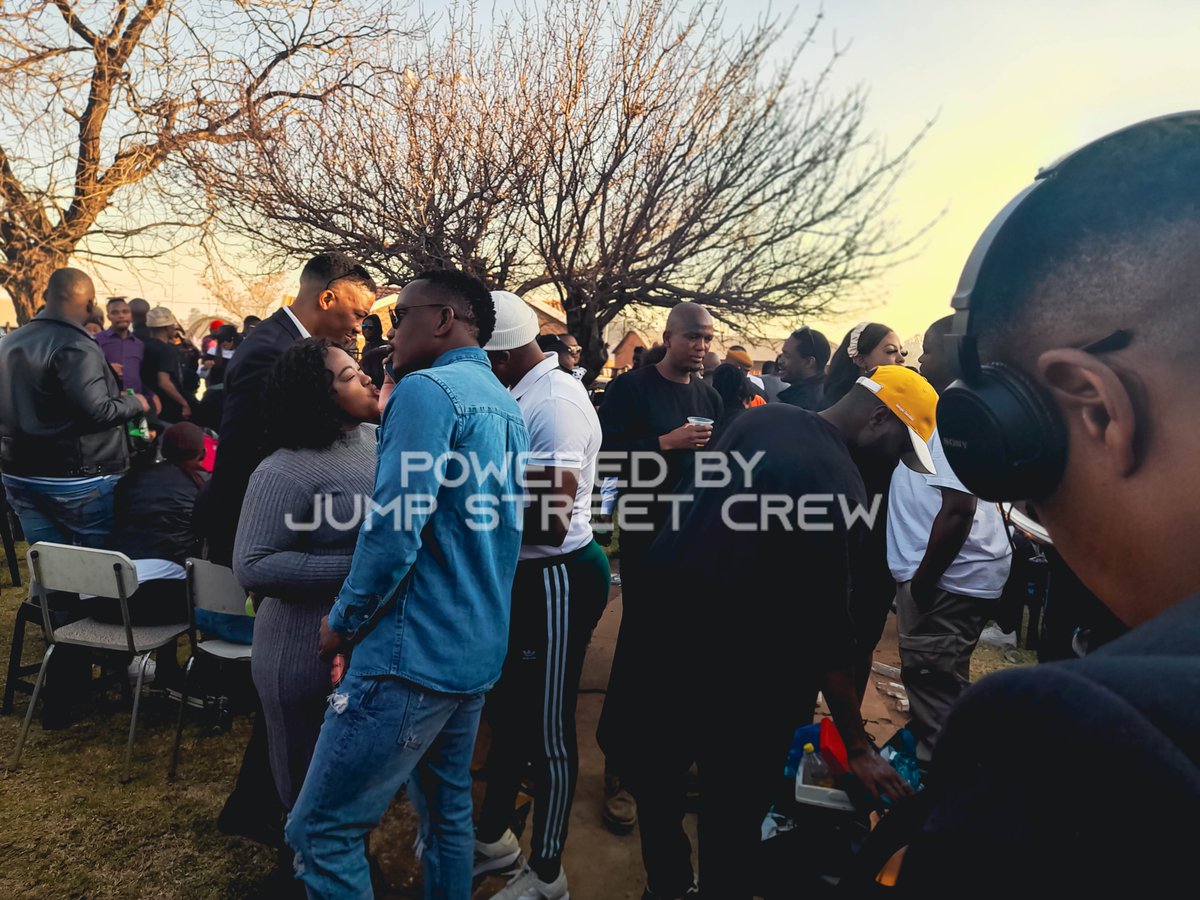 JumpStreetCrew's tweet photo. Plug&amp;Play Sessions by powered @JumpStreetCrew 16 July atv Tsherela with DEEP IN THE HOOD #events #Vaal #SaturdayVibes @Sabo2pointZero @TebZAR911 https://t.co/FuEuRc6vmr