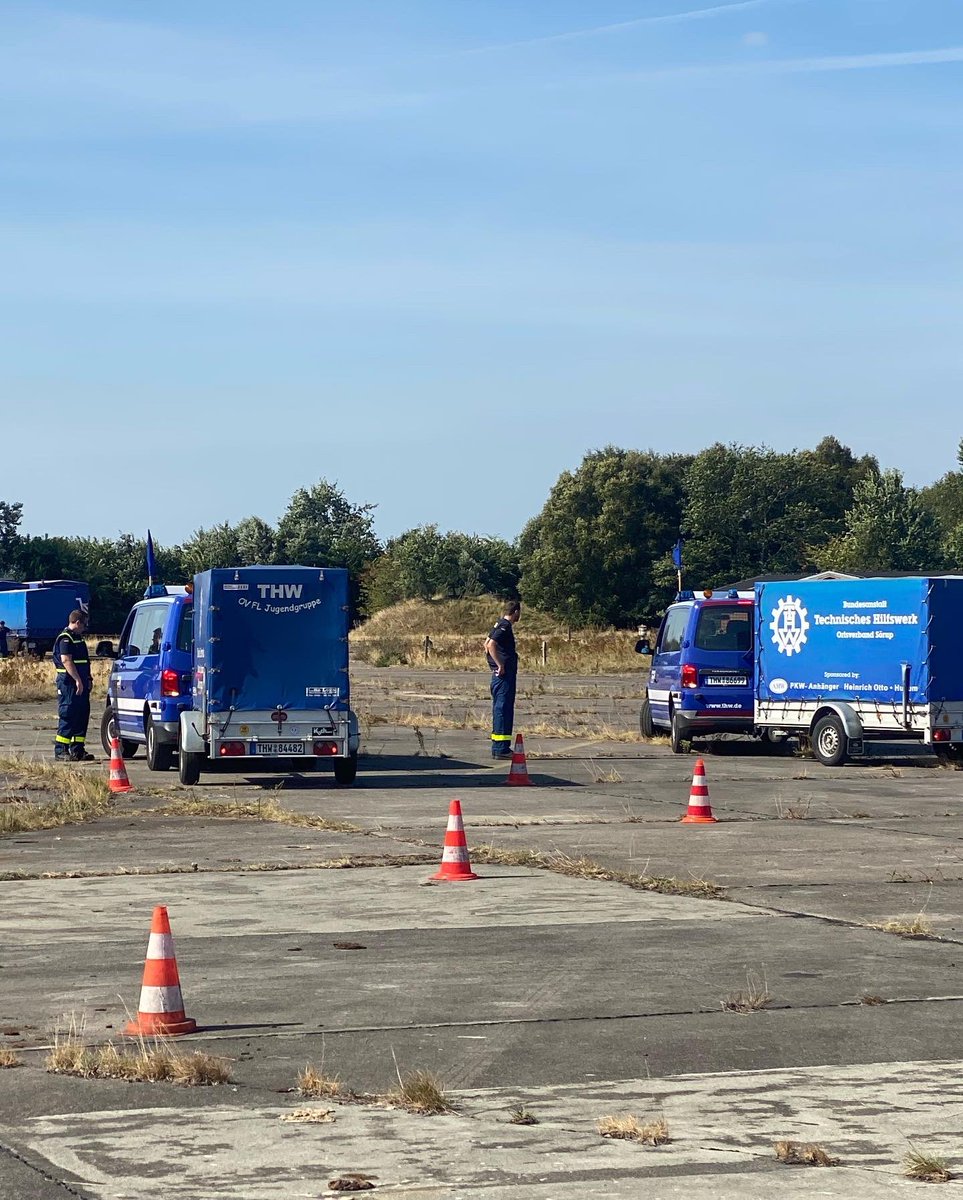 An diesem Wochenende fand durch die Regionalstelle Schleswig die Bereichsausbildung Kraftfahrwesen statt. Aus unserem OV waren 4 Helfer dabei. Samstag gab es die Theorie und heute folgte die Praxis. Vielen Dank an die motivierten Ausbilder für die tolle und lehrreiche Schulung.