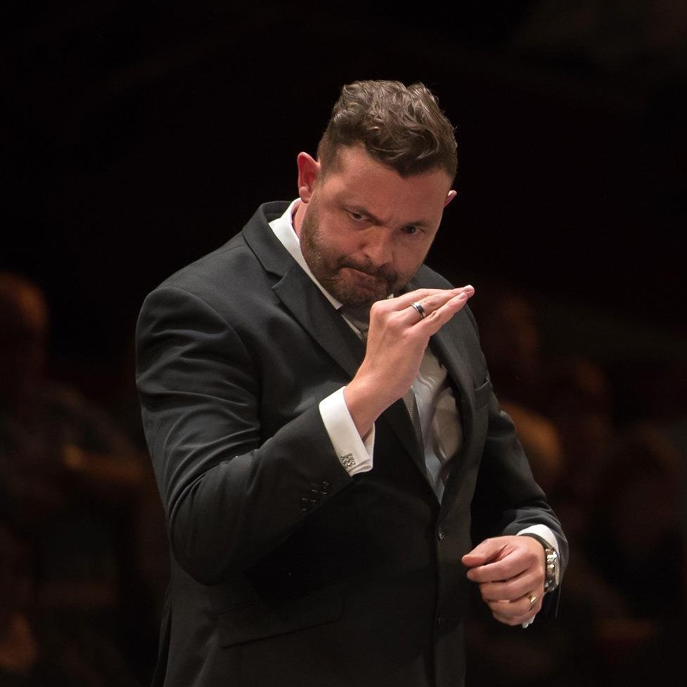 We're delighted to annouce Lee Skipsey as the band's new Musical Director! 

Read the full story on our website ➡️ bit.ly/SkipseyMD

#brassband #announcement