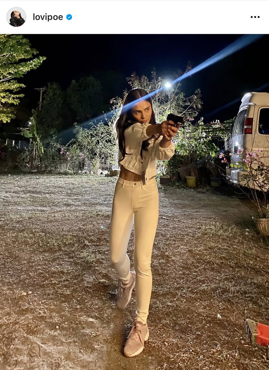 Rotchie_21's tweet photo. Don't you dare mess with her,  she's a real badass! #LPJ anak ni #FPJ aka Iris #FlowerOfEvilPH  @LoviPoe https://t.co/MFy2cVibn9