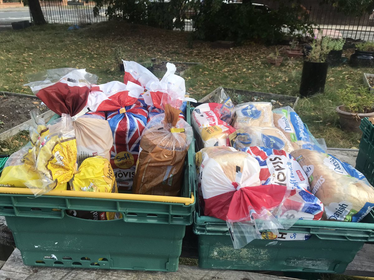 croxtethgarden's tweet photo. Food and flowers available this evening. 

#croxteth #L11 #zerowaste #freefood #community #Free #RightToFood #Liverpool #GrowWestDerby https://t.co/CKlgaOdtuK