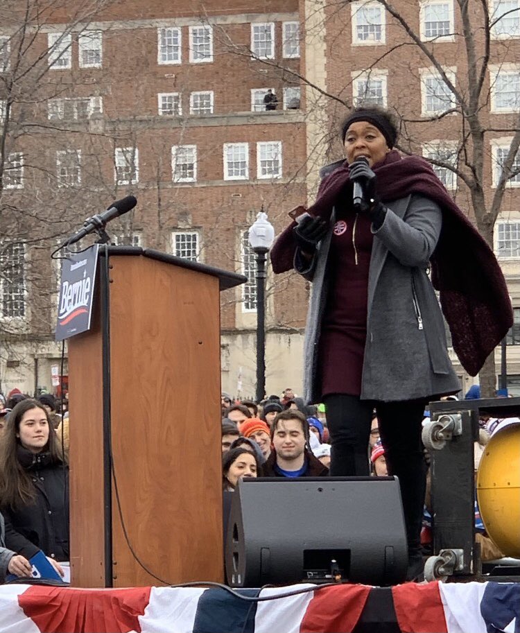 returnofthebern's tweet photo. MA State Senate - 2nd Suffolk

@NikaElugardo was a Bernie 2020 MA Co-Chair and is the only Berniecrat in this race! She even introduced Bernie at his rally in Boston! @OurRevolutionMA, @350MassAct, @jpprogressives, @massteacher, @CllrKendraLara and more have endorsed her!#NotMeUs https://t.co/EX0YdeWhpQ