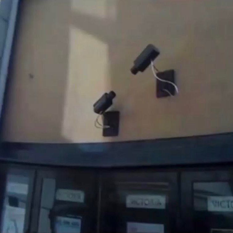 weirdtripclub's tweet photo. Surveillance inspiration ©
#WeirdTrip #surveillance https://t.co/pYHzLPXSCw