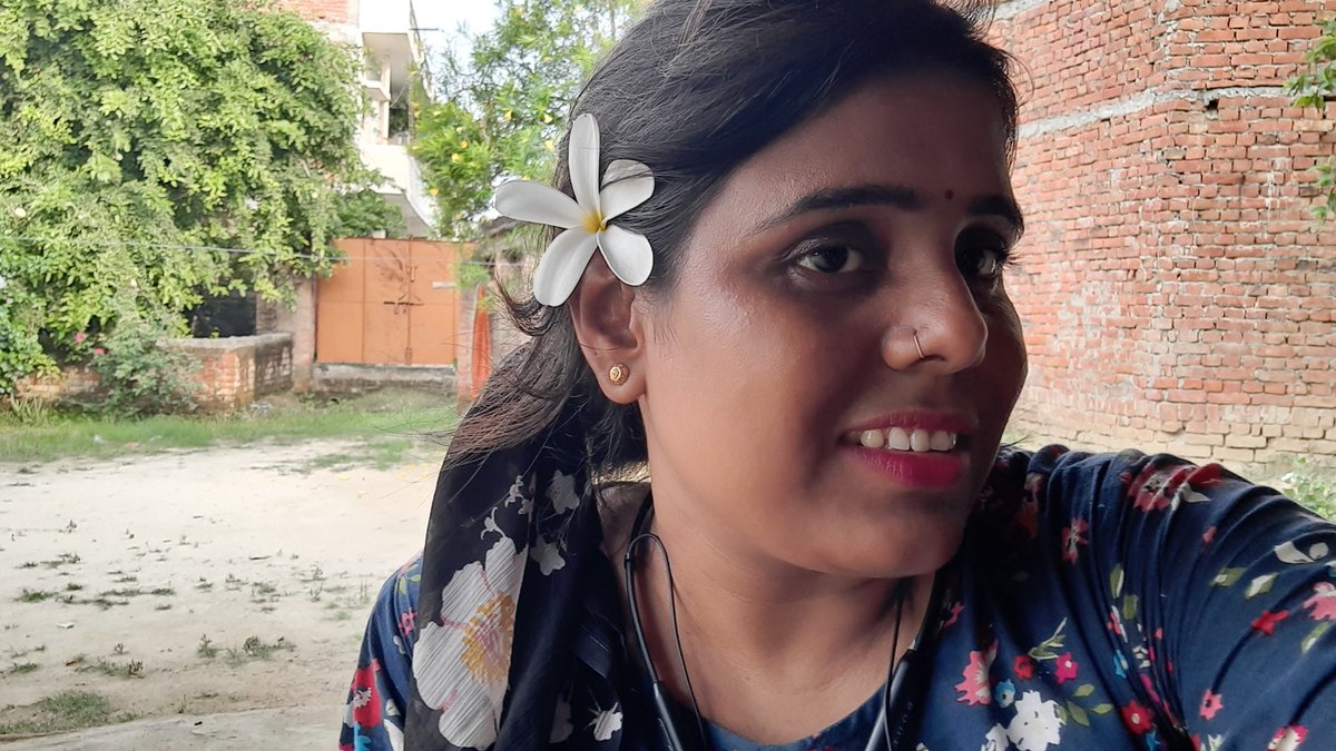 IndShweta's tweet photo. दर्द तो हर दिल महसूस करता है, 
लेकिन किसी और के दर्द को समझ पाना,
हर किसी के बस की बात नहीं..। 🧡♥️ https://t.co/gnfKlEXA3l