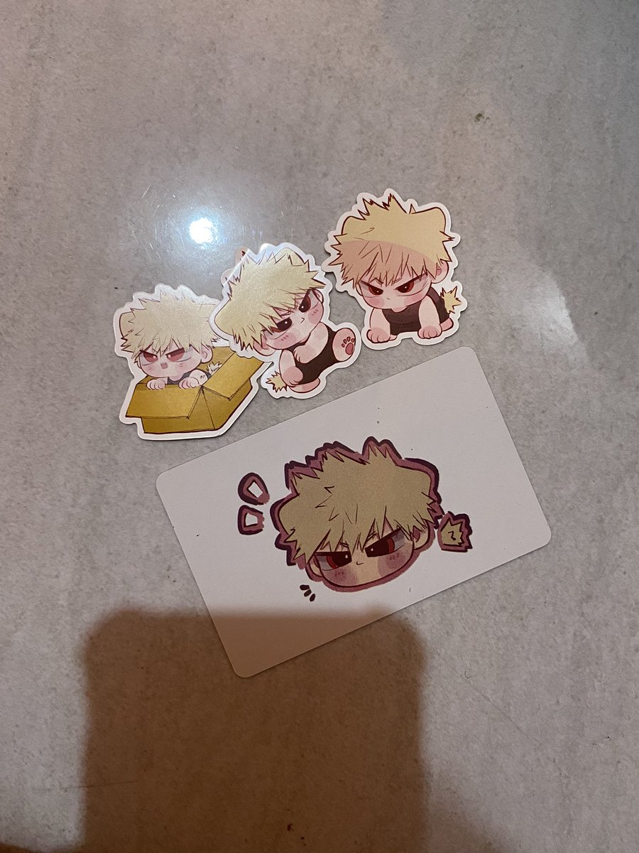 dymanight's tweet photo. The freebies is so cute 🥺❤️ https://t.co/Ee2OhsHX3d
