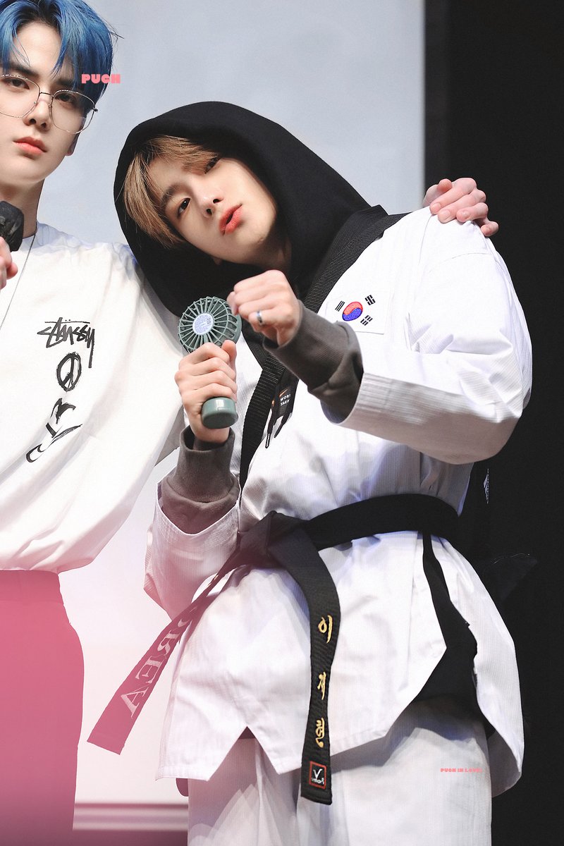 220903 #현재 #THEBOYZ