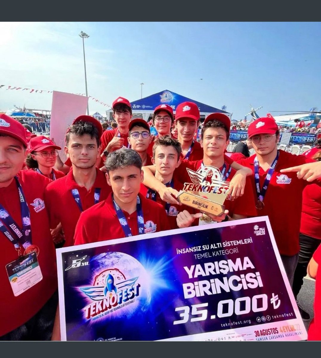 yenisehirmem_33's tweet photo. Yenişehir İlçemizin  #TeknofestKaradeniz takımları Türkiye dereceleri ve ödüller ile dönüyor. 
✅Eyüp AYGAR FL 1.lik
✅Eyüp Aygar FL TÜBİTAK 2204D 3.lük 
✅İSU HYDRA takımı 1.lik
✅Şehit Kübra Kız AİHL  2.lik 
✅Yenişehir BİLSEM mansiyon
@tcmeb @MersinMEM
@AdemKoca46 @necmidinc https://t.co/o0anfObtlO