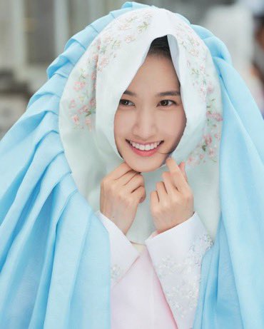 Park Eun Bin is 30! I know her since her teen actress days. Happy Birthday Park Eun Bin 