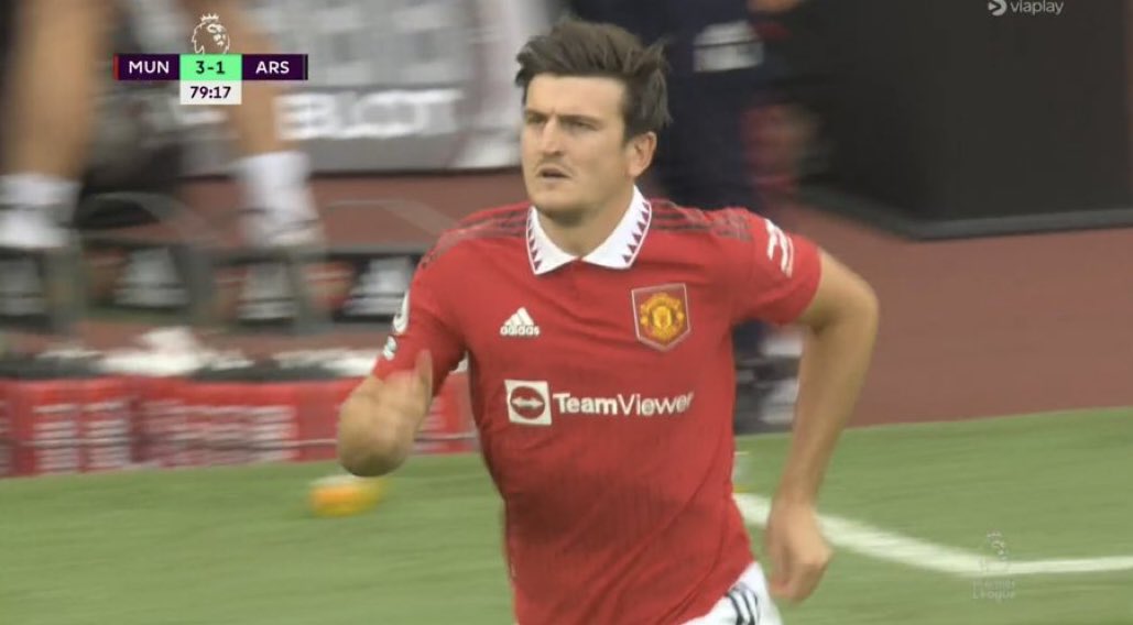 Has the Referee or VAR made a poor decision? (@pooreplreferees) on Twitter photo Yes, the referee should have stopped play because a fan wearing a full kit has quite clearly invaded the pitch Yes, the referee should have stopped play because a fan wearing a full kit has quite clearly invaded the pitch