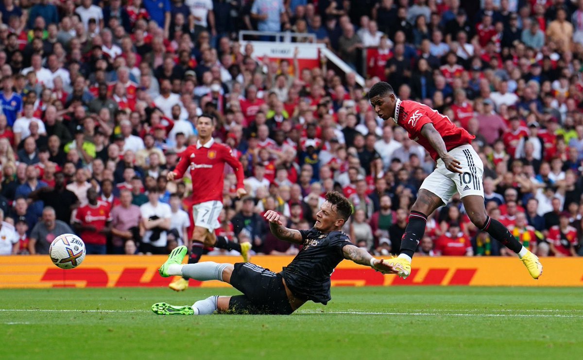 iambolar's tweet photo. Unbeaten run ti lule at Old Trafford. 🤣

#MUNARS #MUFC https://t.co/GbysWhYrA7