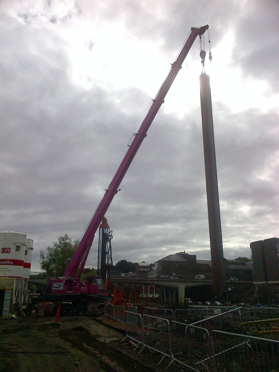Way back weekend, 8 years ago and we’re in Durham for <a href="/JNPilingLtd/">J N Piling Ltd</a>  installing pairs of 18 m long Z section #SheetPiles with one of our #RTG RG19T #TelescopicLeaderRigs serviced by Durham’s very own Pink Panther a #Marchetti Sherpa 70 tons #TelescopicCrawlerCrane