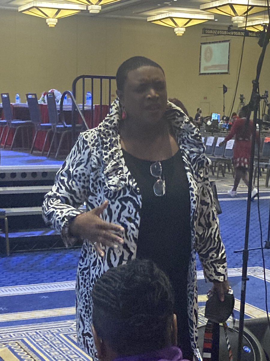 i_AmMyBrand's tweet photo. Ecumenical Service โ๏ธ Eastern Regional Conference Choir ๐บ Kim Jordan ๐น Karen Piper ๐ถ๐ฅ@TheFCACDST @easternregdst @dstinc1913 ๐บ@shavonarline ๐๐พ@D4WomenInAction
#DSTRC2022 #ERC2022 #ElevatingExcellence #EpicSisterhood #DST1913 #MusicMinistry https://t.co/Uq9aPq2a6l