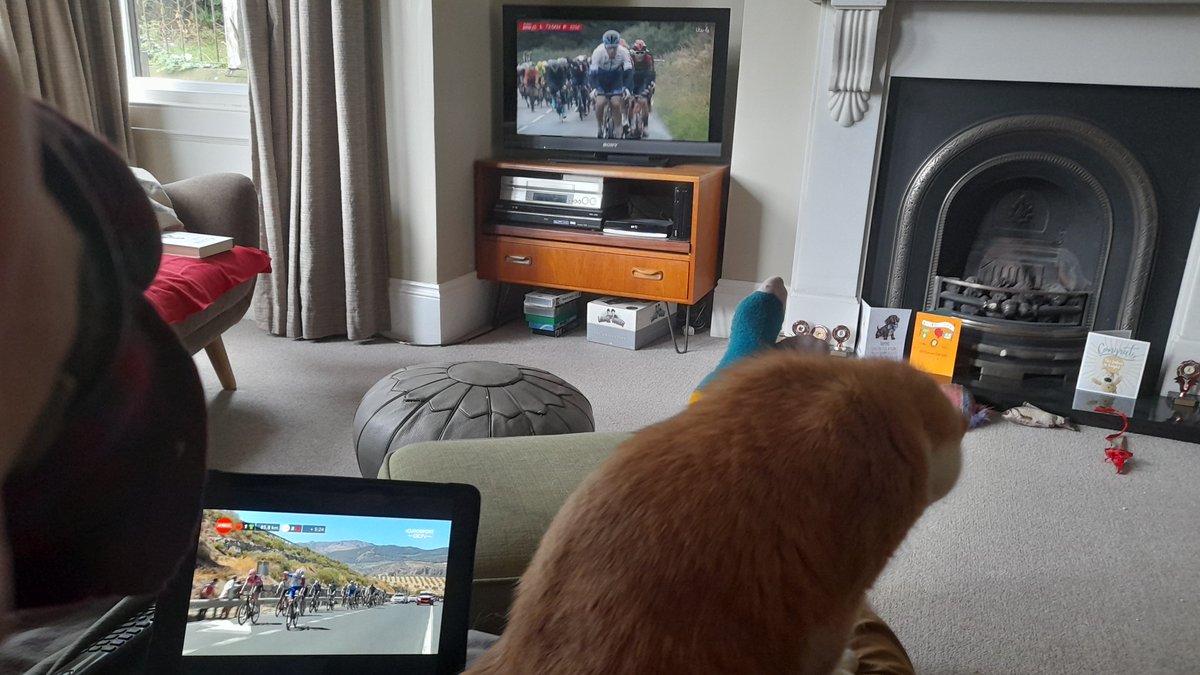 DKMead's tweet photo. #Vuelta2022 #tourofbritain #phlogiston I'm set for the afternoon. https://t.co/VnnRyTLtJi