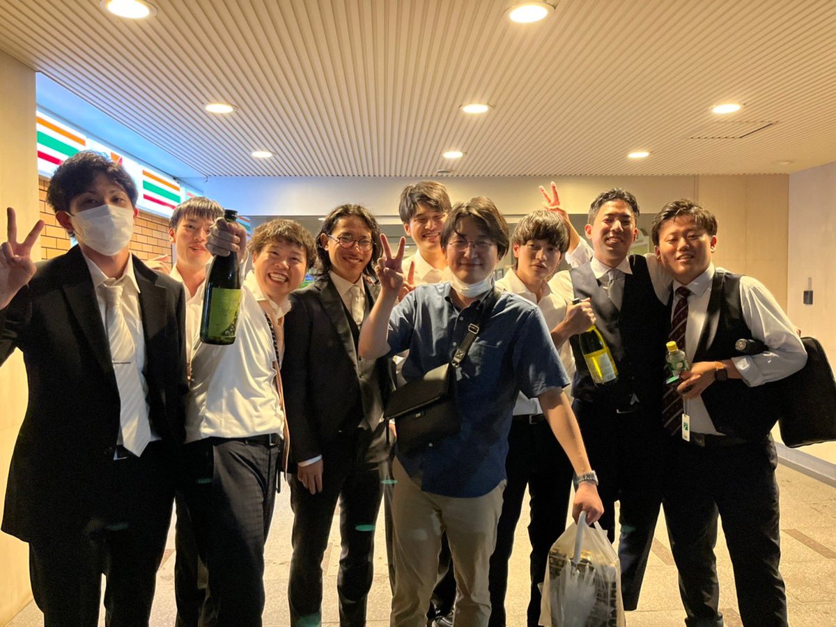 heborin0201's tweet photo. 塩君おめでとう！
２次会３次会最高！ https://t.co/k8s8Gk1iB7