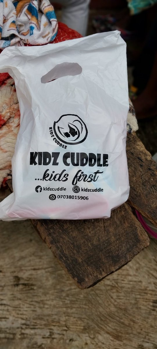 kidzcuddle's tweet photo. Gifts were shared to pregnant women and mothers which were gladly accepted.

There were favorably responses from the participants. https://t.co/KgXnQyOgby