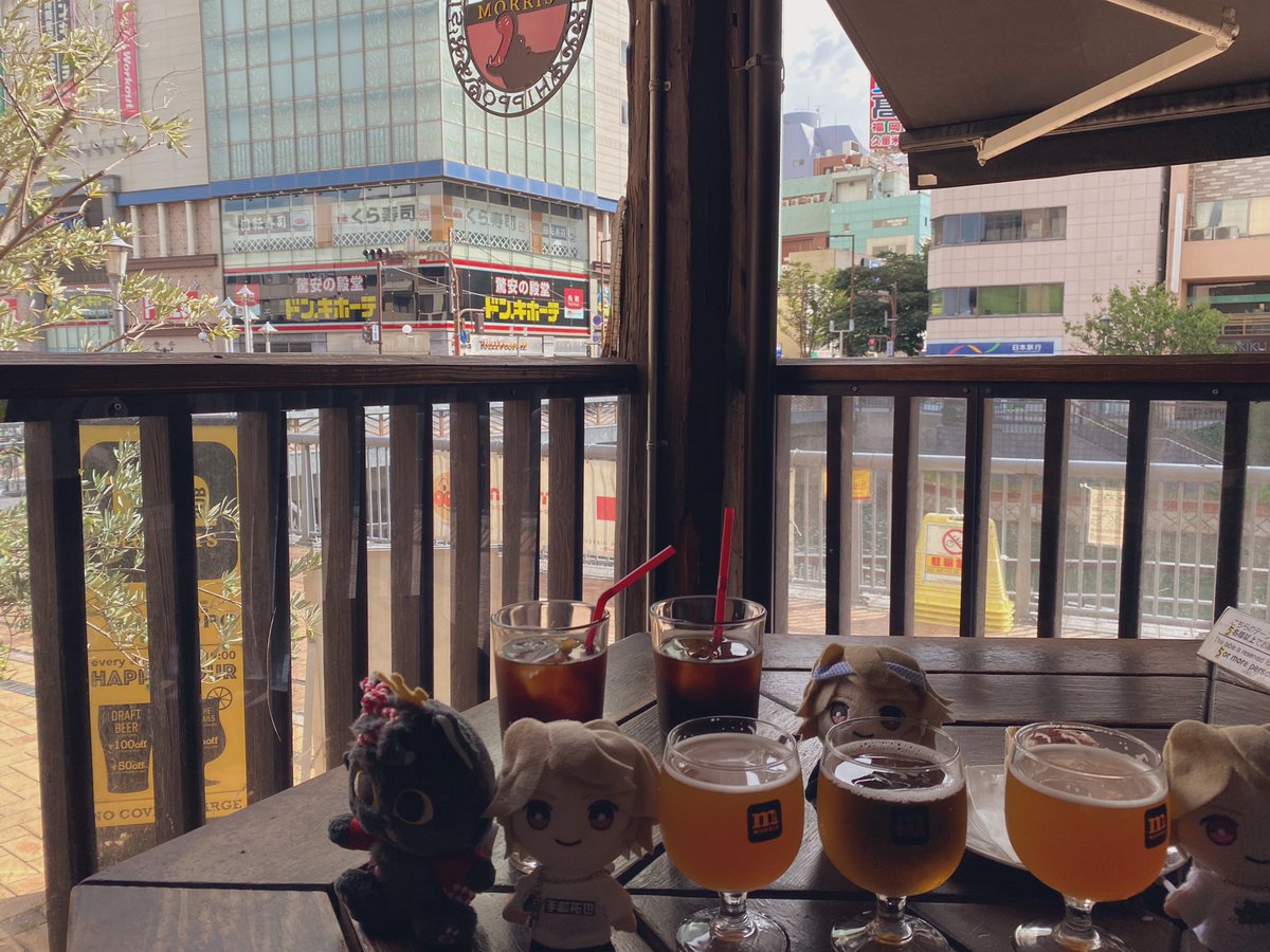 tegotegotoissyo's tweet photo. 福岡テゴ活散歩③
ダーリンがお世話になってるrkb さん(の建物)ご挨拶☺️
途中ミライアングルCM流れる〈音無し💦〉
(ㅅ•᎑•)♡*.+゜
#rkbTV
#rkbラジオ
#ミライアングル
そのあとに中洲のパブ
#MORRIS
私もビールを1杯❣(*´艸`*) https://t.co/MlXIT14HCz