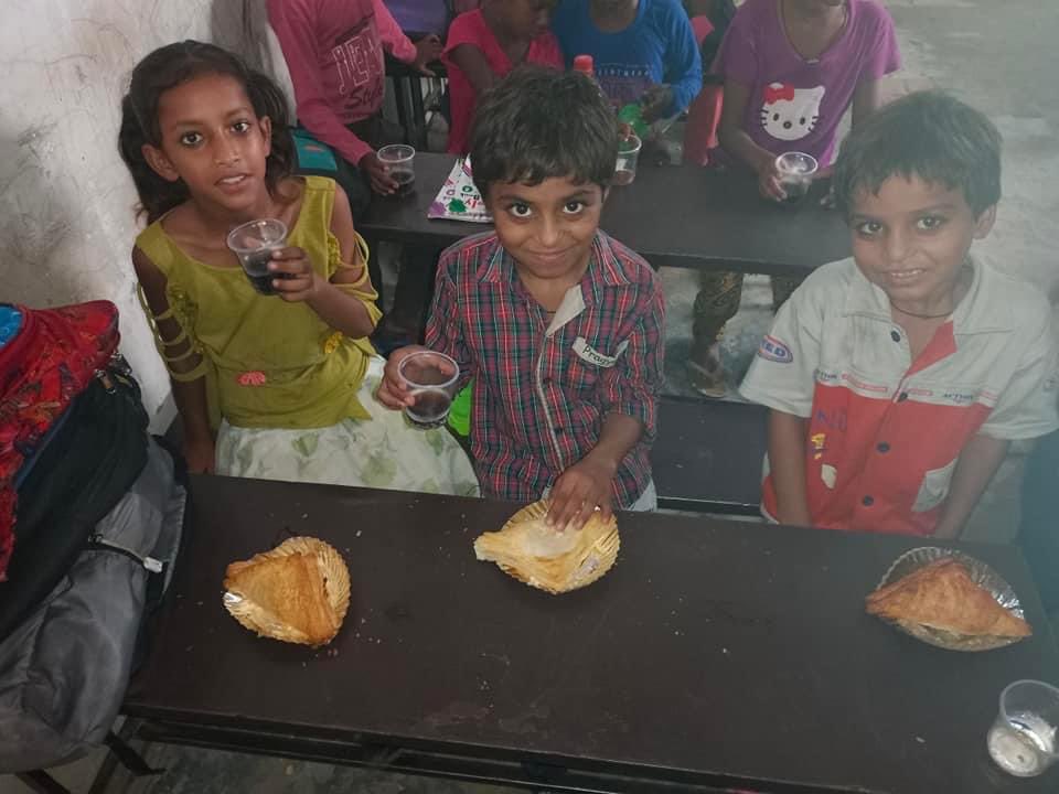 soniarenaajmer's tweet photo. This happiness cannot be equated with money. @Mitesh47738983 #Hapiness #soniarena https://t.co/GTYMkjsciV