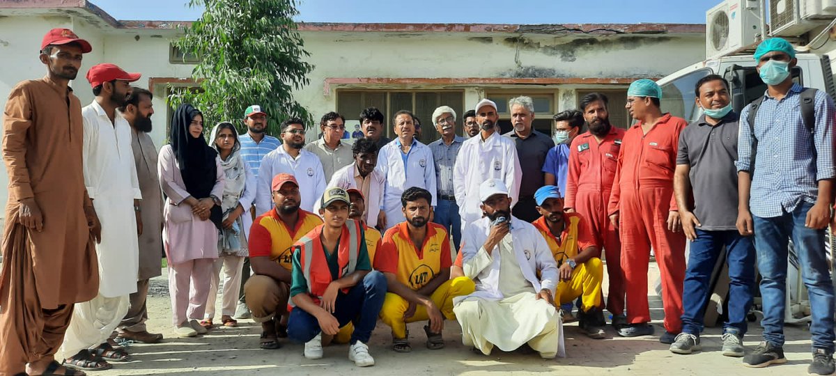 LWTlasbela's tweet photo. Today Our team worked in madical camps of PEBS and pak UAE in RHC lakhra. https://t.co/jdxpDpJVO3