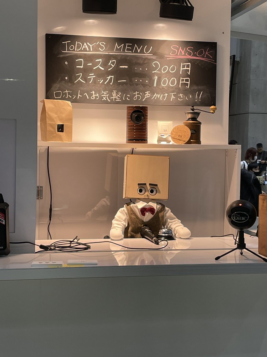 s0ta_27's tweet photo. Maker Faire Tokyoへ。
色んな人の作品見れて、また何かつくりたくなった。創作意欲わいたな〜 https://t.co/ACu01GPxPd