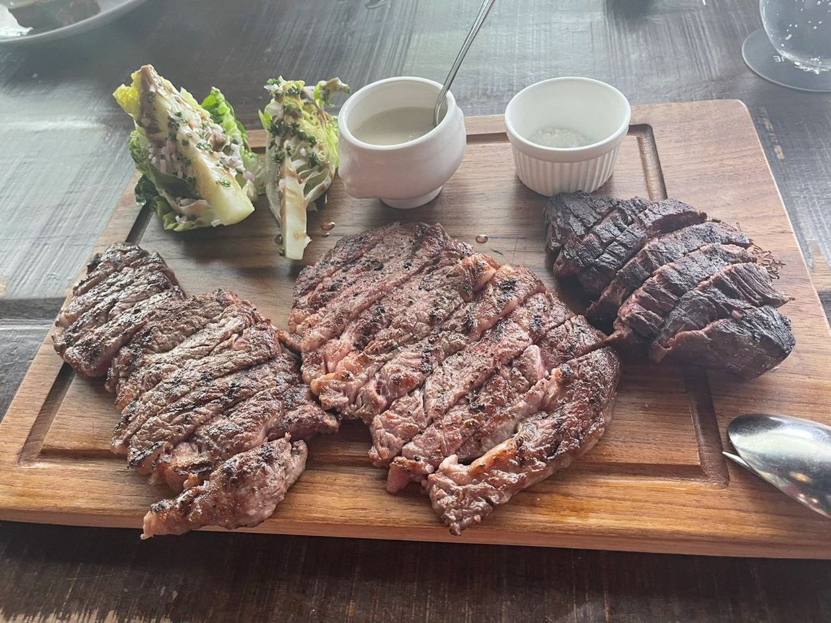 Only food and love can not be let down.🥰